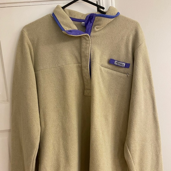 Columbia Tops - Columbia Pullover